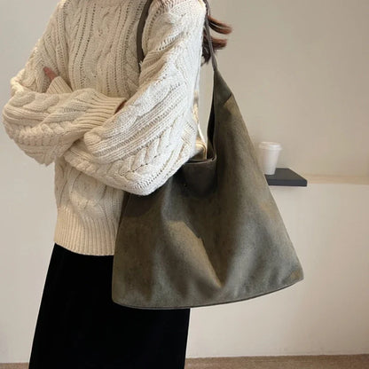 Autumn and Winter Vintage Women'S Bag Large Capacity Suede Shoulder Bag Solid Color Simple Casual Commuter Bag Retro Handbags