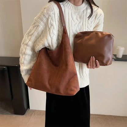 Autumn and Winter Vintage Women'S Bag Large Capacity Suede Shoulder Bag Solid Color Simple Casual Commuter Bag Retro Handbags