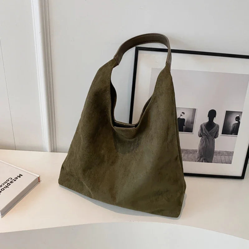 Autumn and Winter Vintage Women'S Bag Large Capacity Suede Shoulder Bag Solid Color Simple Casual Commuter Bag Retro Handbags