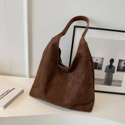 Autumn and Winter Vintage Women'S Bag Large Capacity Suede Shoulder Bag Solid Color Simple Casual Commuter Bag Retro Handbags