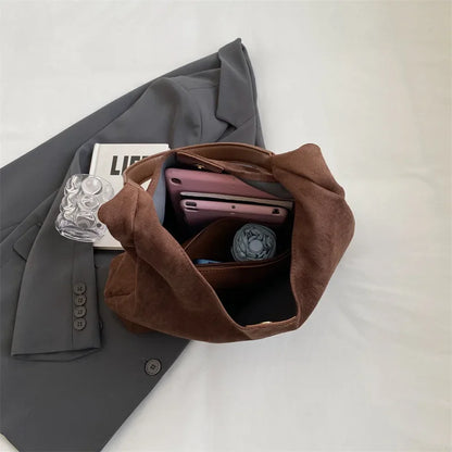Autumn and Winter Vintage Women'S Bag Large Capacity Suede Shoulder Bag Solid Color Simple Casual Commuter Bag Retro Handbags