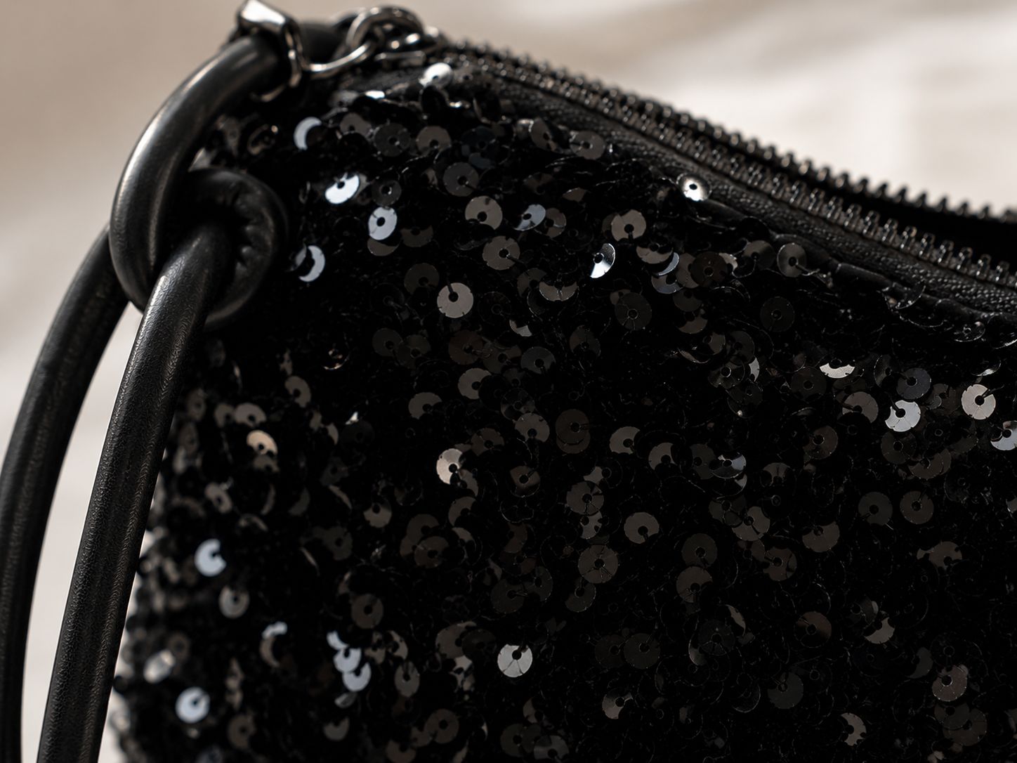 The Glitter — Sequin Evening Bag | Novetti